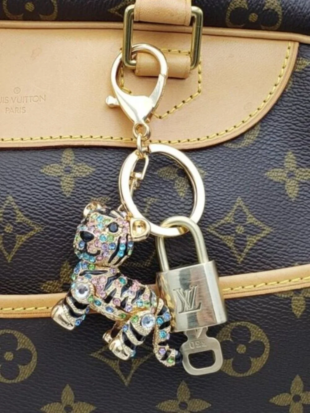 Authentic Louis Vuitton Gold Padlock 🔒 Key Set w/ Unbranded Tiger Bag Charm